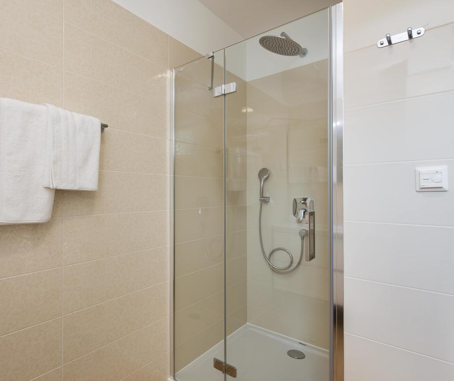 Apartments Alba Slatine Zewnętrze zdjęcie