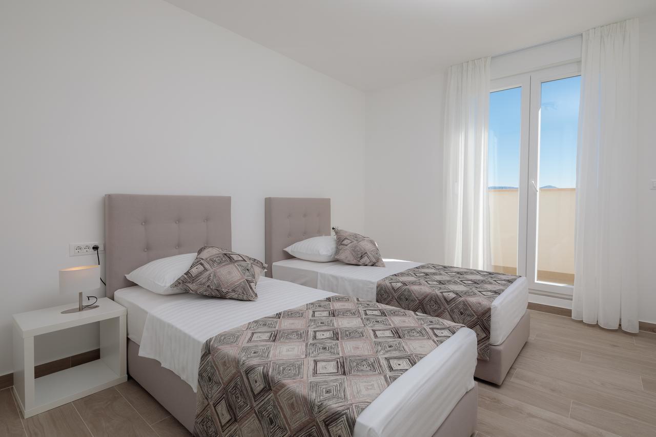 Apartments Alba Slatine Zewnętrze zdjęcie